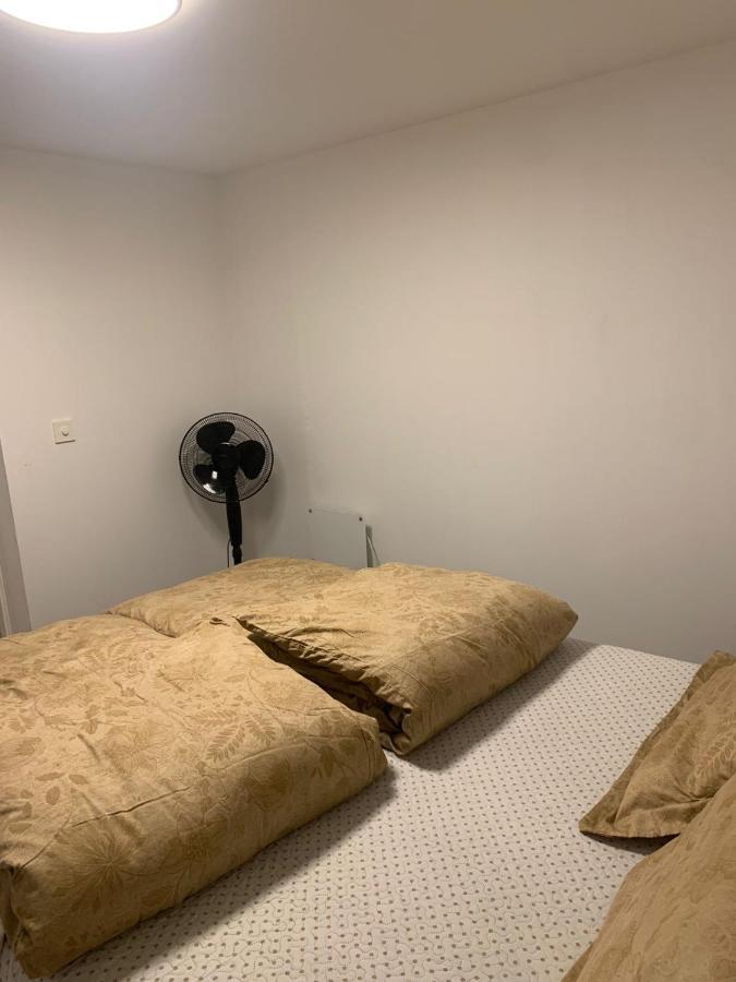 Beautiful 2 Rooms Apartment In Klofta,Near Oslo Airport& Oslo Eksteriør billede