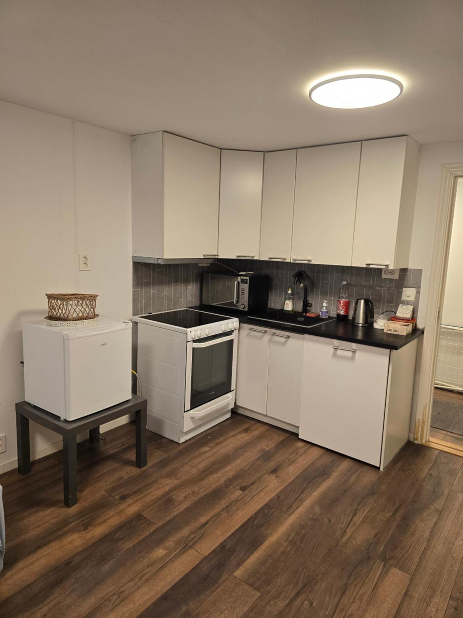 Beautiful 2 Rooms Apartment In Klofta,Near Oslo Airport& Oslo Eksteriør billede