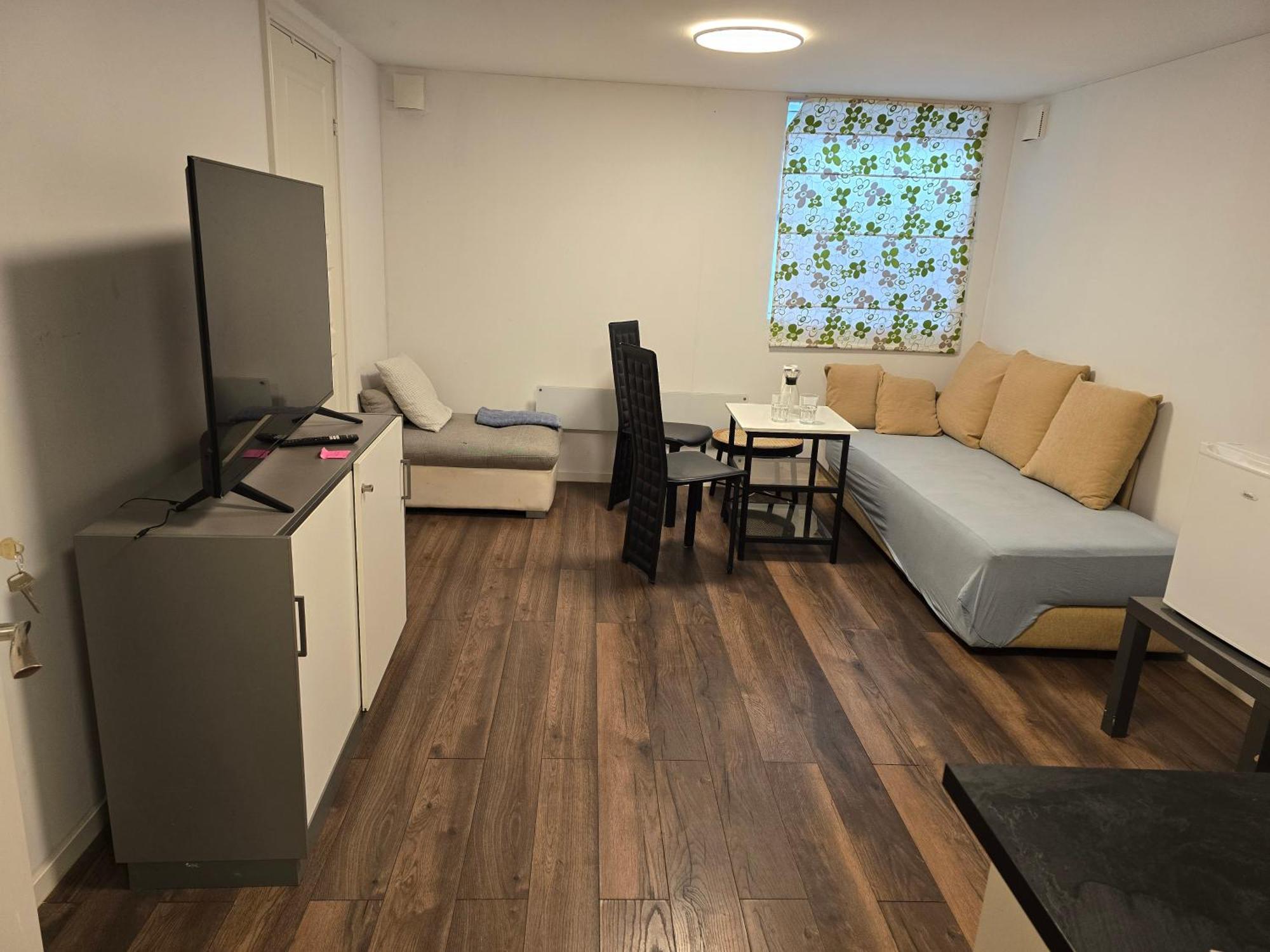 Beautiful 2 Rooms Apartment In Klofta,Near Oslo Airport& Oslo Eksteriør billede